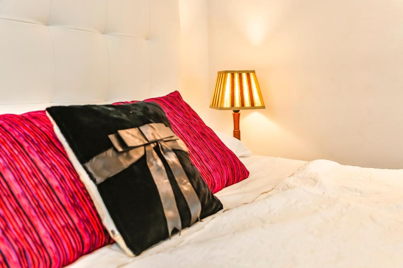 Ghat Apartments Montroig Sitges Exterior photo